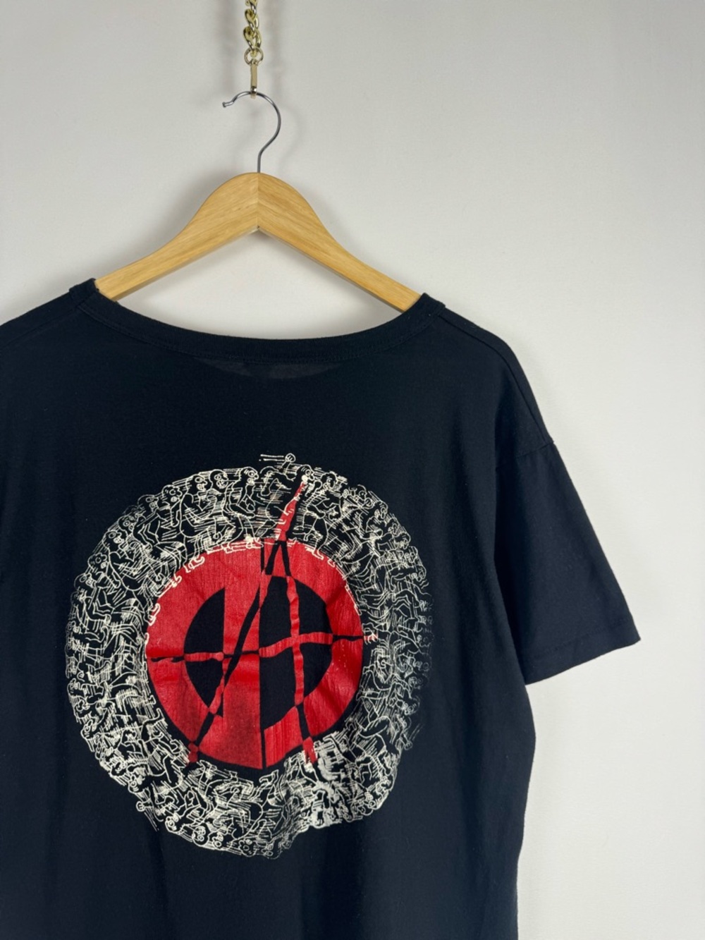 Vintage 80s Dangerously Americanized Canadians Shirt - Picture 6 of 6